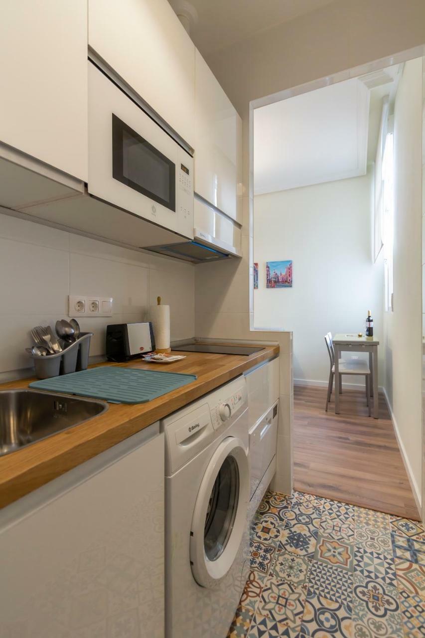Apartamento Temporal Diseno Chueca-Malasana Brc40 Madrid Eksteriør bilde